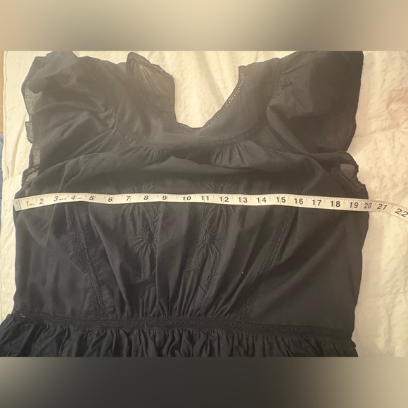 Banana Republic Selene Embroidered Midi Dress - Picture 10 of 14